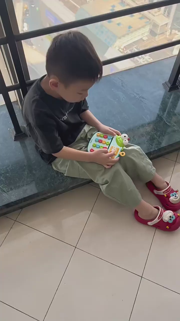 Four-Color Chess Educational Toy Cartoon Color Recognition Matching Logical Thinking Training Parent-Child Interactive Toy video 1